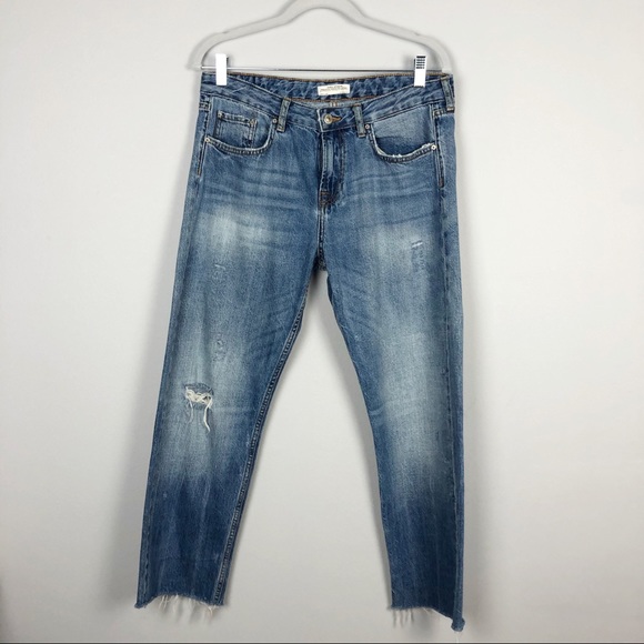 Zara Denim - Zara Distressed Frayed Hem Jeans Size 6